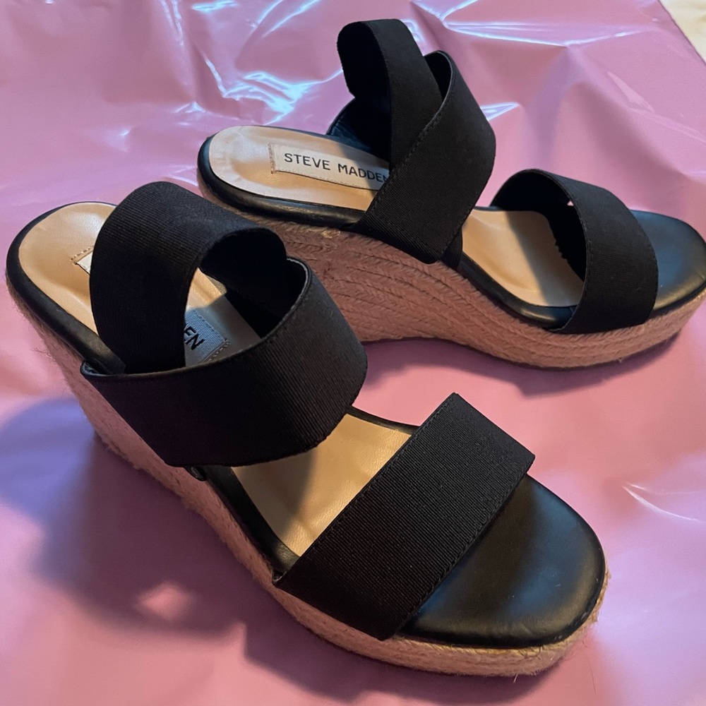 Steve Madden 4 inch wedge espadrille like new size 6.5